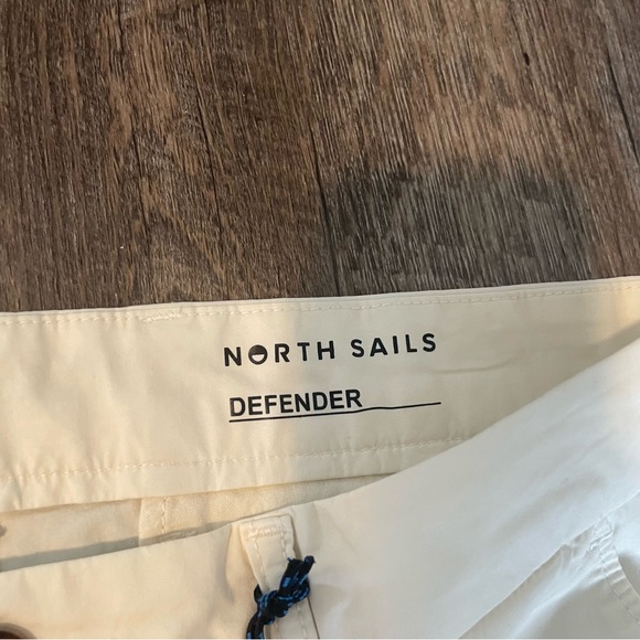 North Sails Defender Gabardine Slim Fit Chinos in Cloud Denser Size 32 NWT - Picture 4 of 7